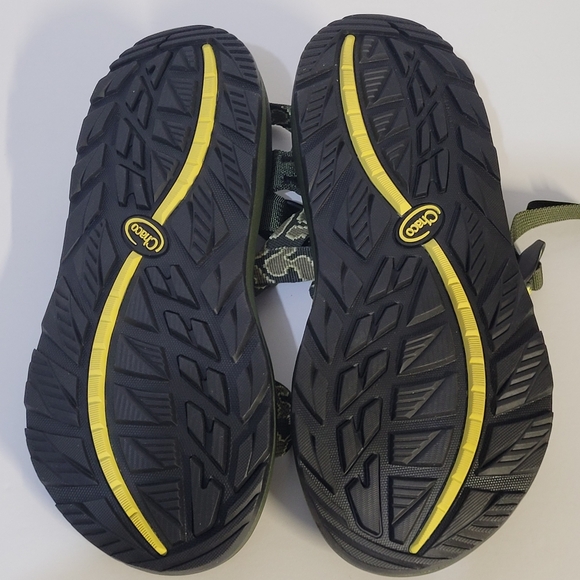 Chaco Men's Z/2 Green Camo Sandals - Picture 8 of 11